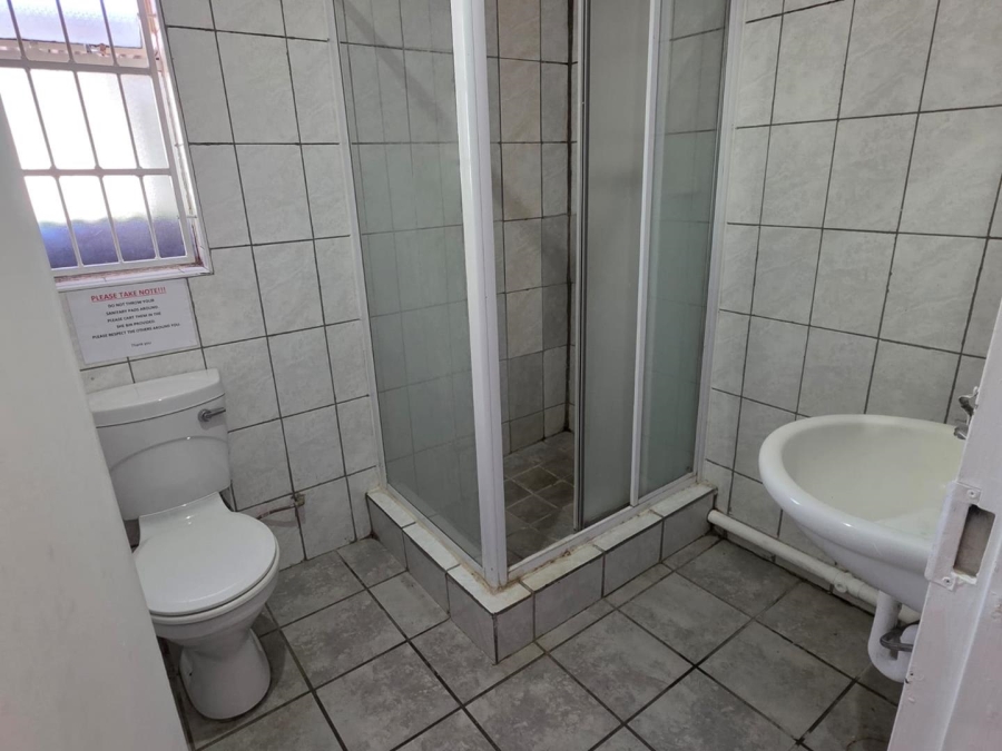 10 Bedroom Property for Sale in Brandwag Free State